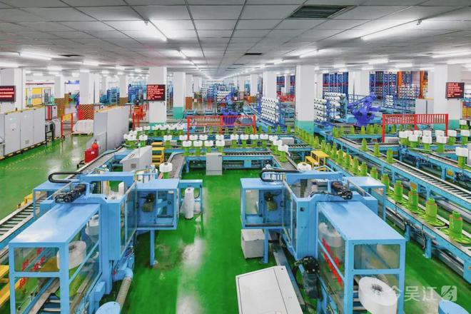 恒力化纤40万吨工业丝项目全线项专利织成最强工业丝(图1)